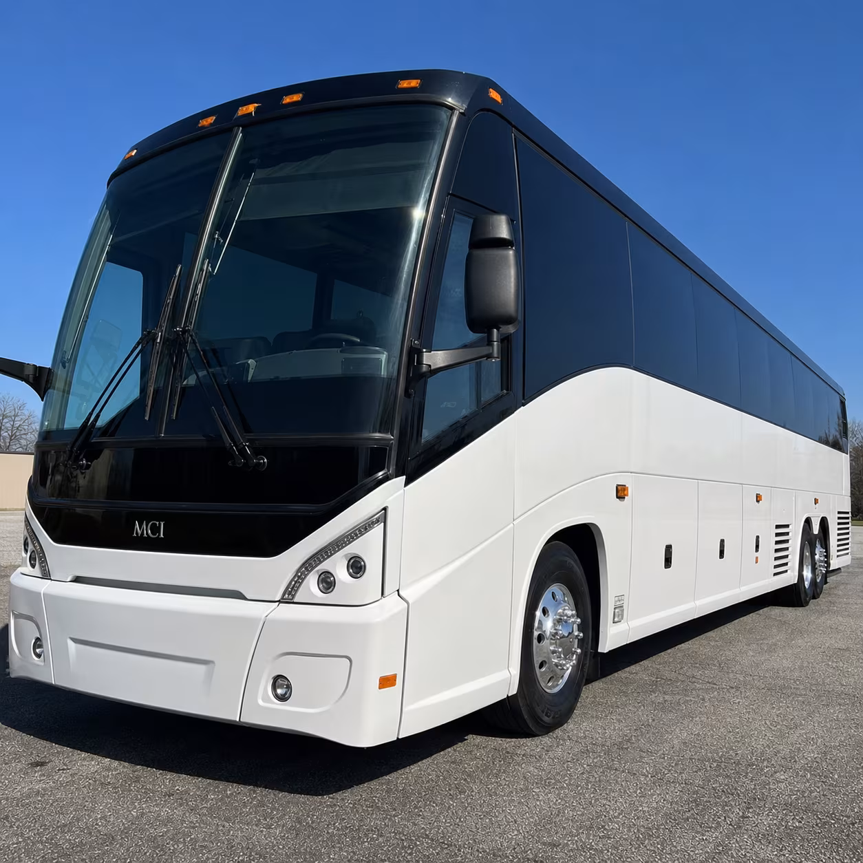 detroit bus rental service area