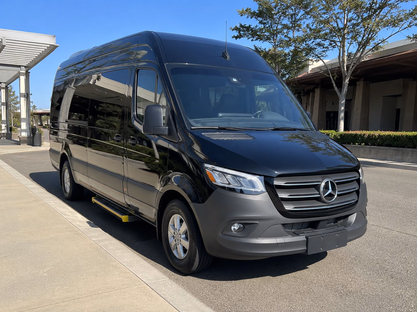 detroit sporting event transportation